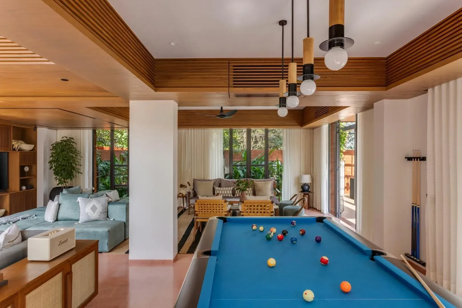 Discover Your Dream Getaway at Our Luxury Villa in Siolim: ) in Siolim — photo 1
