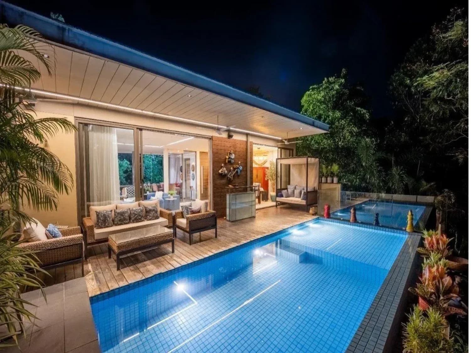 8BHK Private Pool Stay for up to 18 Guests in Anjuna, Goa - Anjuna, Goa