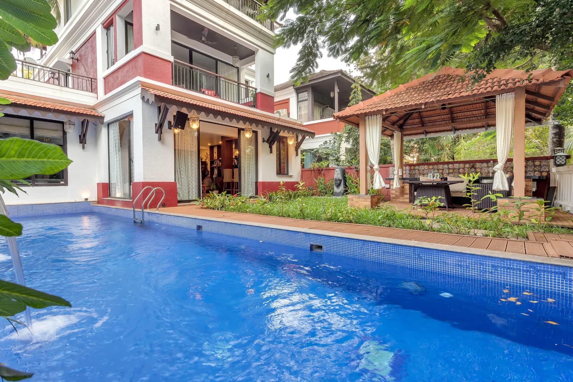4BHK Private Pool Villa for up to 9 Guests in Candolim, Goa - Candolim, Goa