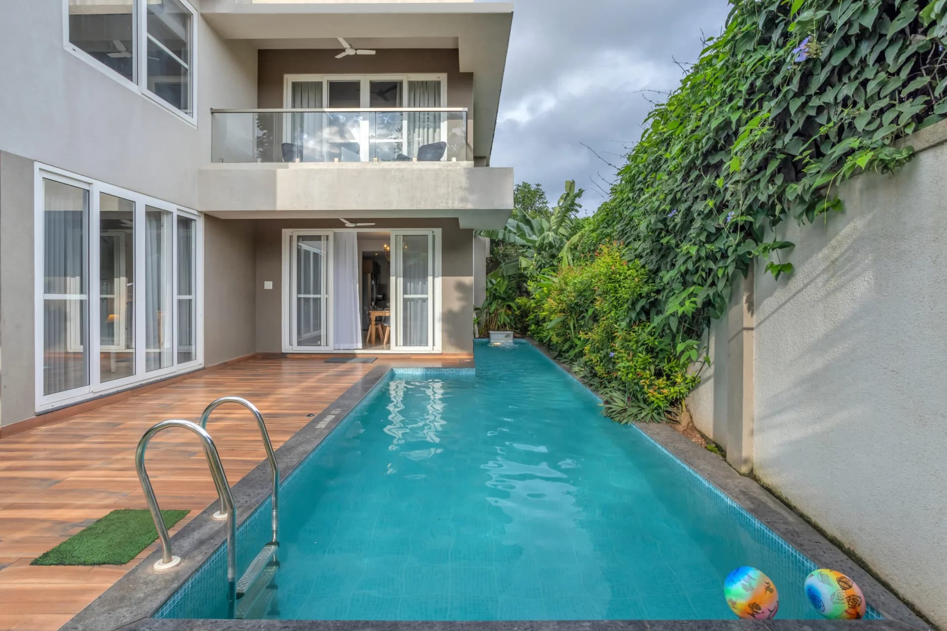 4-Bedroom Private-Pool Villa in Vagator in Vagator — photo 1