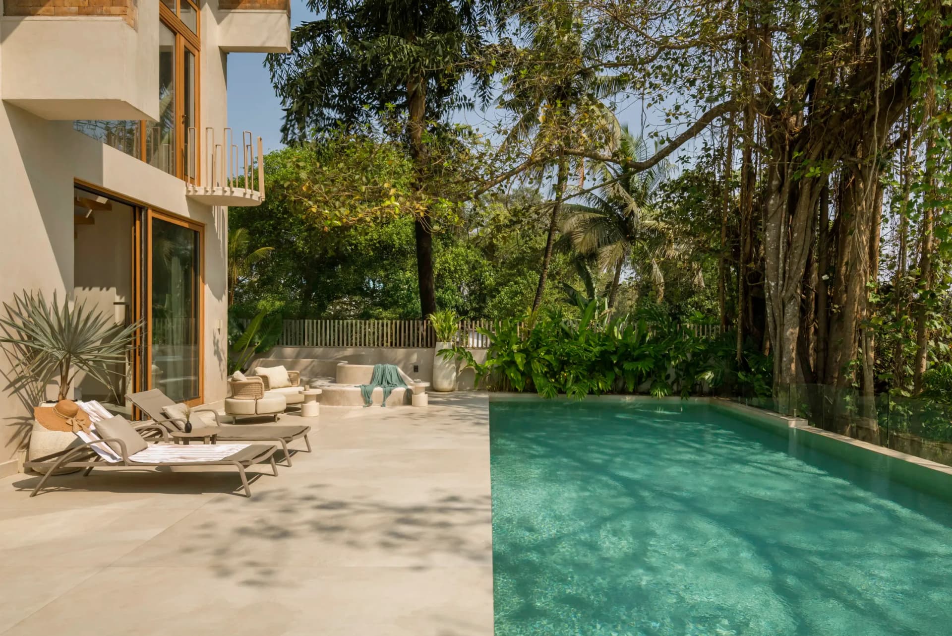 5BHK Private Pool Villa for up to 11 Guests in Parra, Goa - Parra, Goa