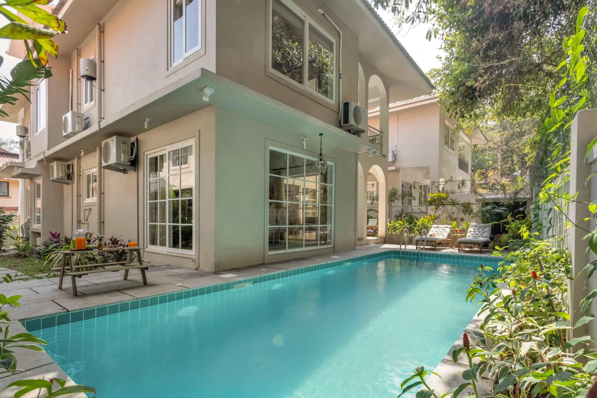 9BHK Private Pool Villa for up to 20 Guests in Siolim, Goa - Siolim, Goa