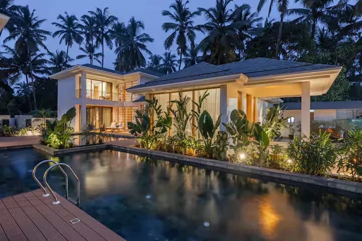 8BHK Private Pool Villa for up to 18 Guests in Arpora, Goa - Arpora, Goa