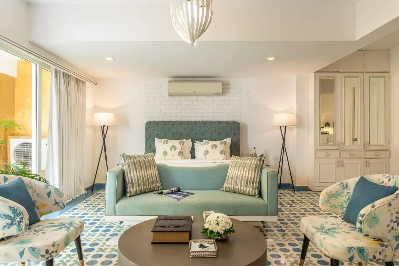 La Mer — Studio 1 — Shared Pool Studio in Reis Magos, Goa - Reis Magos, Goa