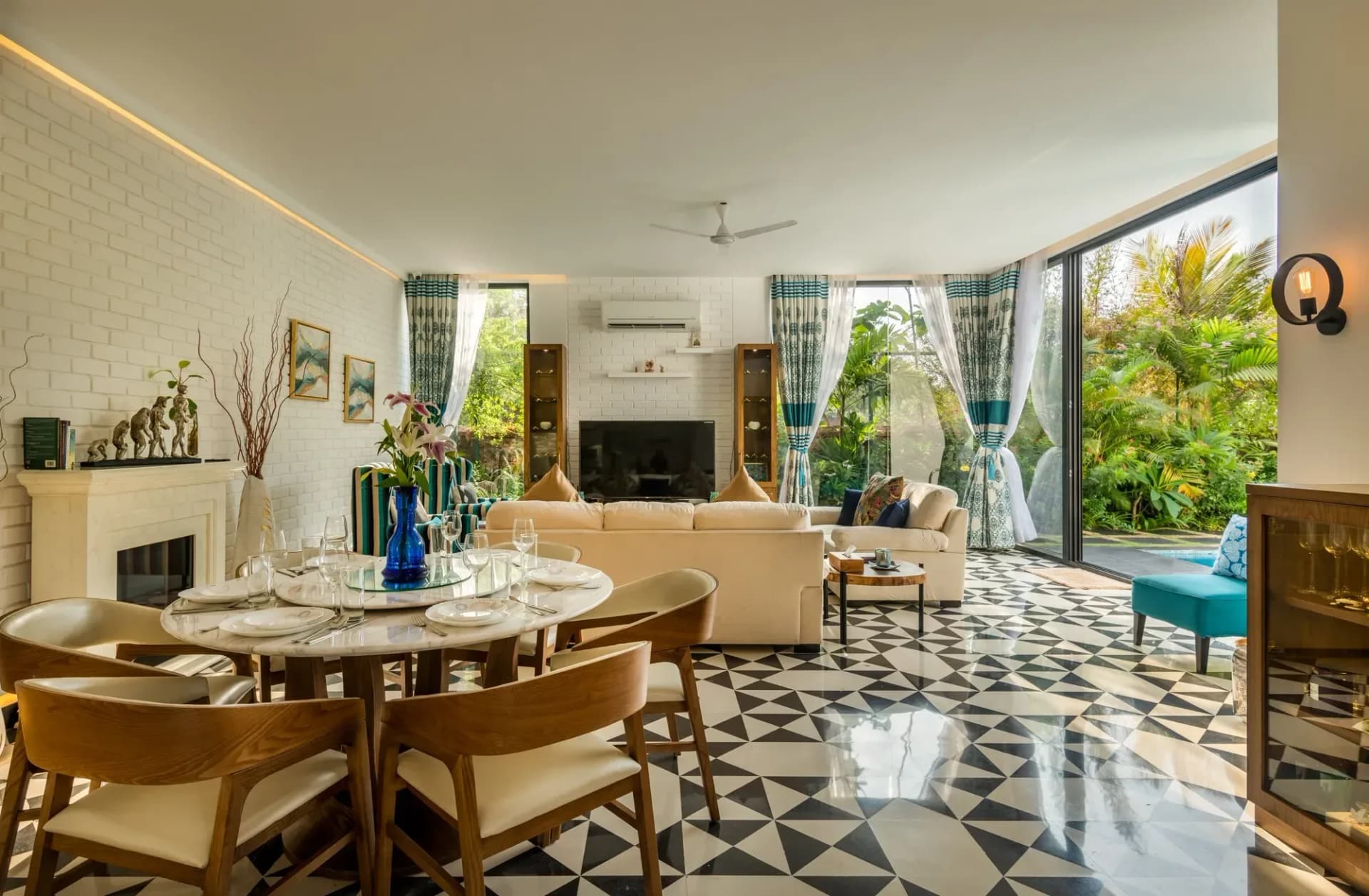 3-Bedroom Private-Pool Villa in Vagator in Vagator — photo 1