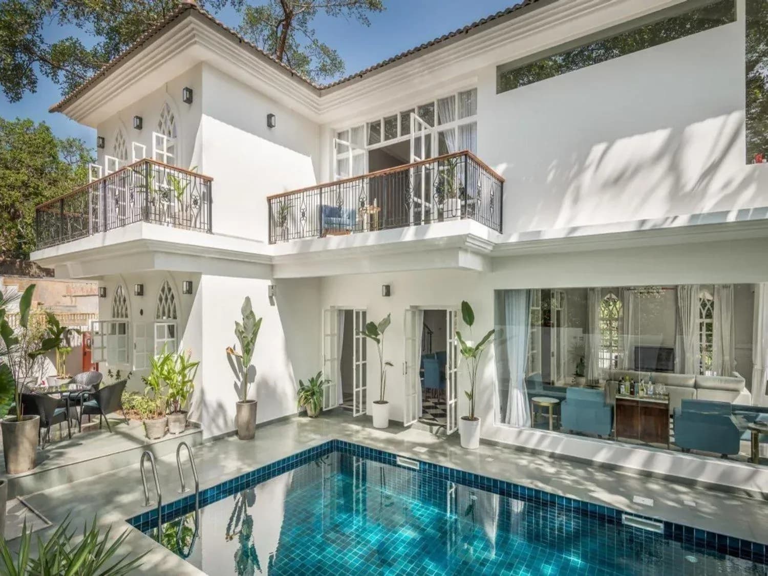 8BHK Private Pool Villa for up to 18 Guests in Assagao, Goa - Assagao, Goa