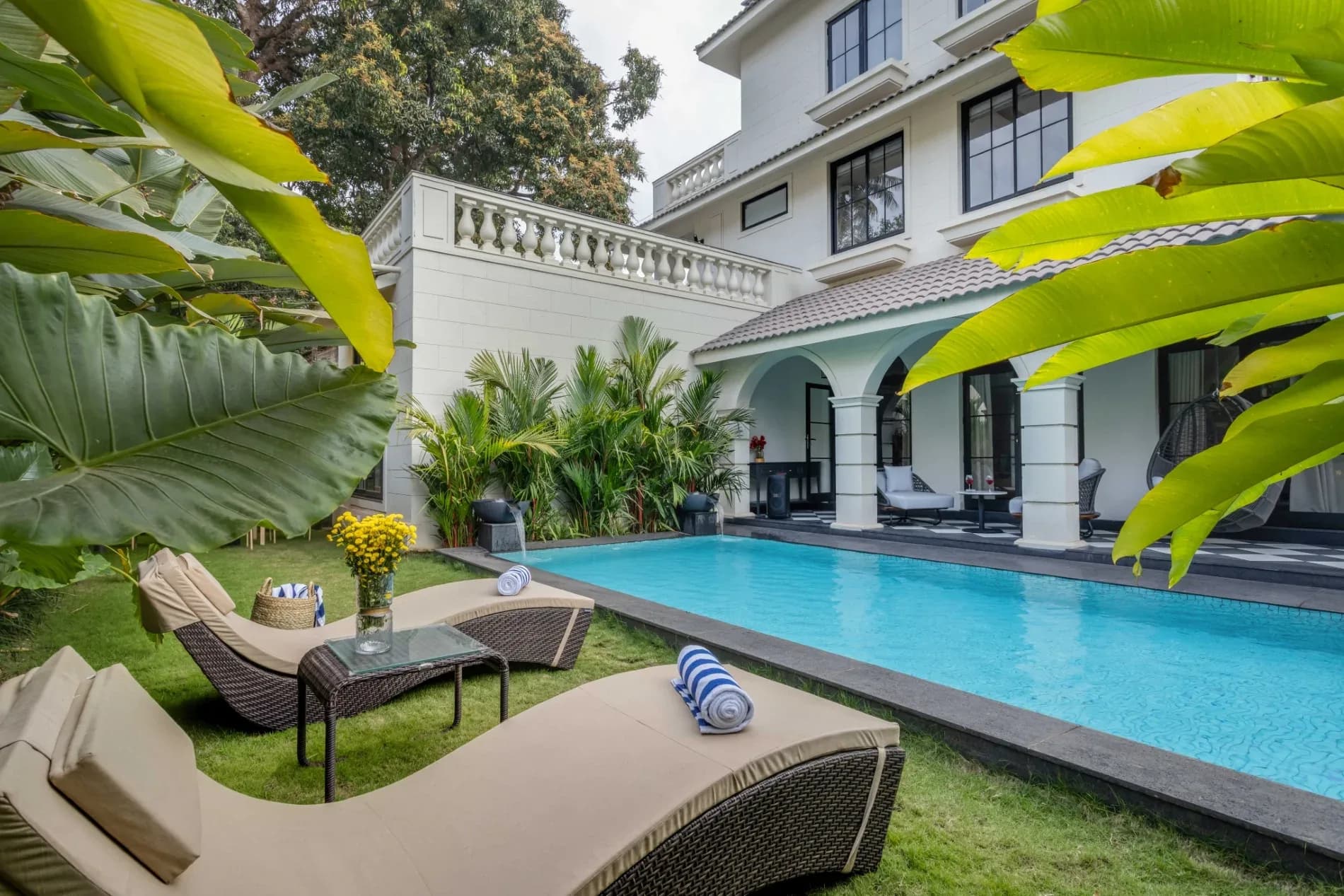 10BHK Private Pool Villa for up to 22 Guests in Arpora, Goa - Arpora, Goa