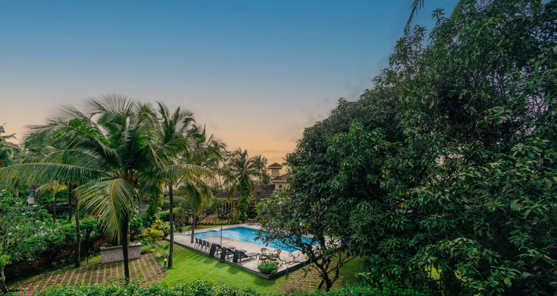 11BHK Private Pool Villa for up to 24 Guests in Candolim, Goa - Candolim, Goa
