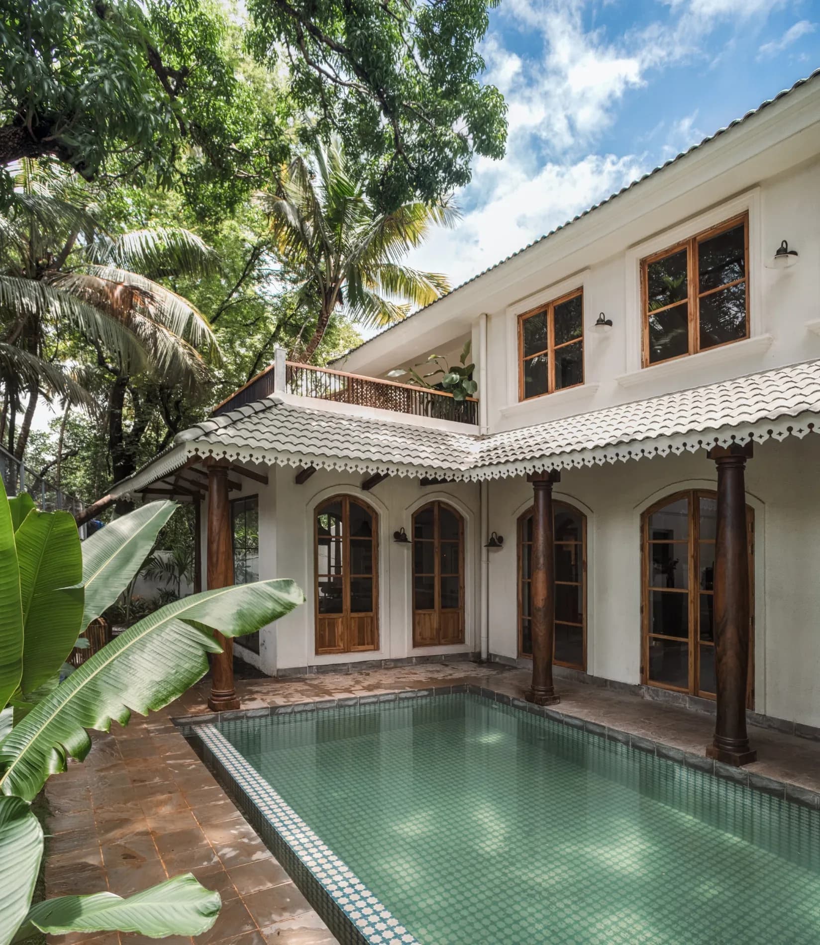 4BHK Private Pool Villa for up to 10 Guests in Assagao, Goa - Assagao, Goa