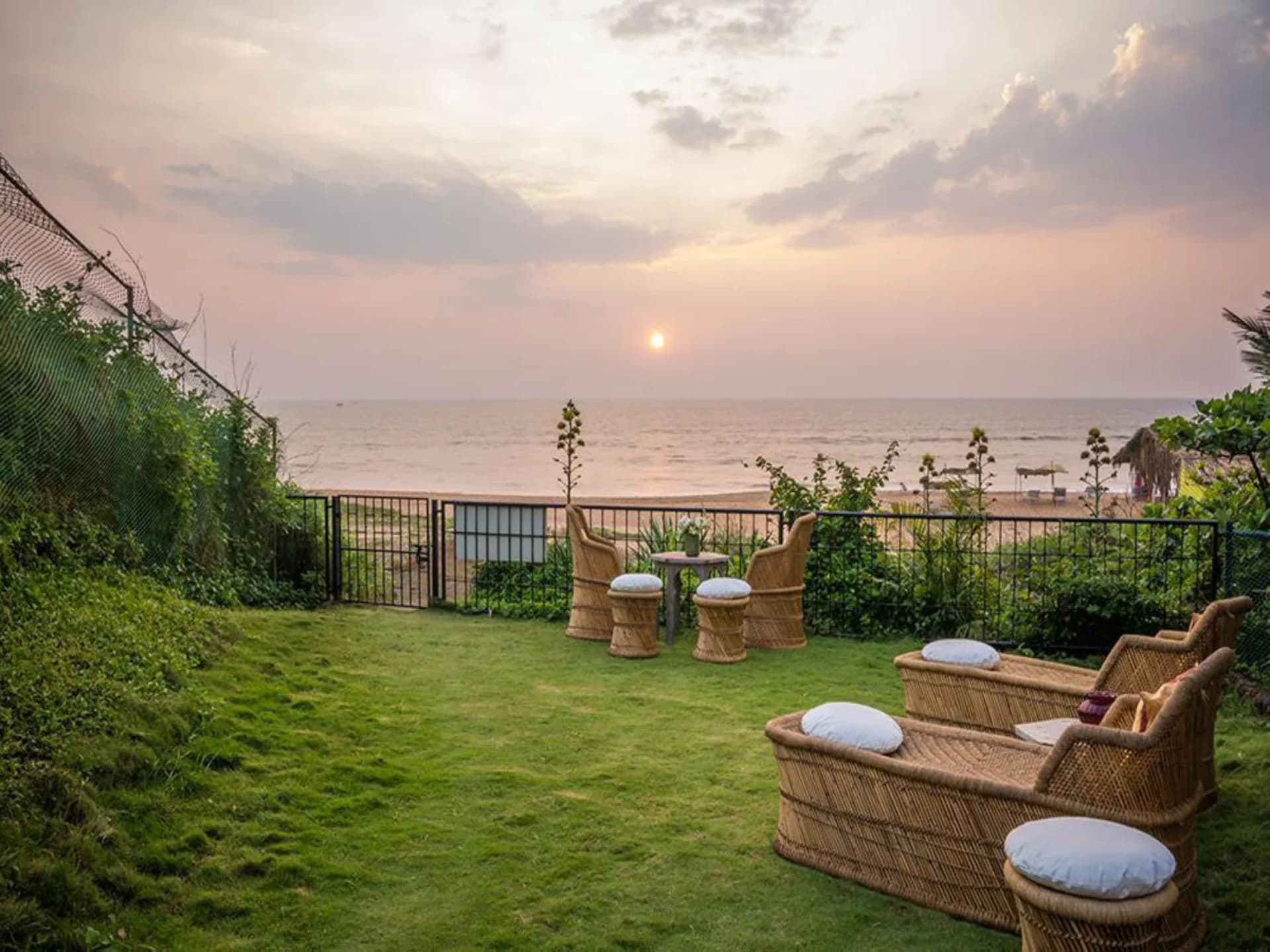 1BHK Cottage for up to 3 Guests in Candolim, Goa - Candolim, Goa