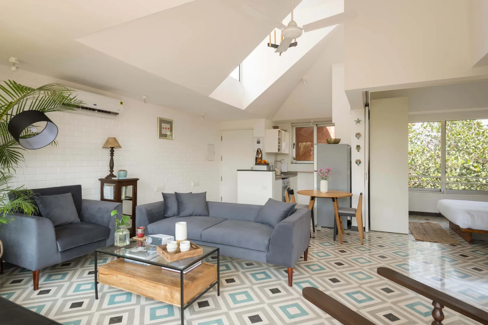 El Raso — Apartment 205 — 1BHK Shared Pool Apartment in Parra, Goa - Parra, Goa