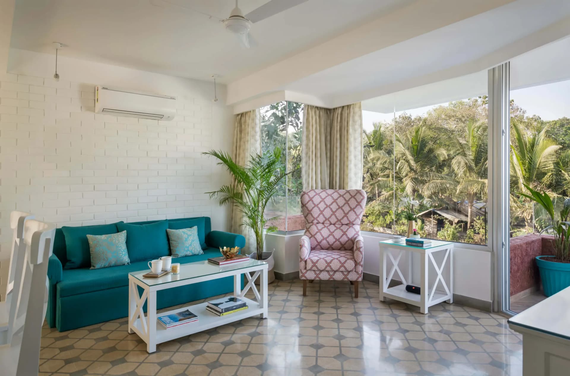 El Raso — Apartment 107 — 1BHK Shared Pool Apartment in Parra, Goa - Parra, Goa